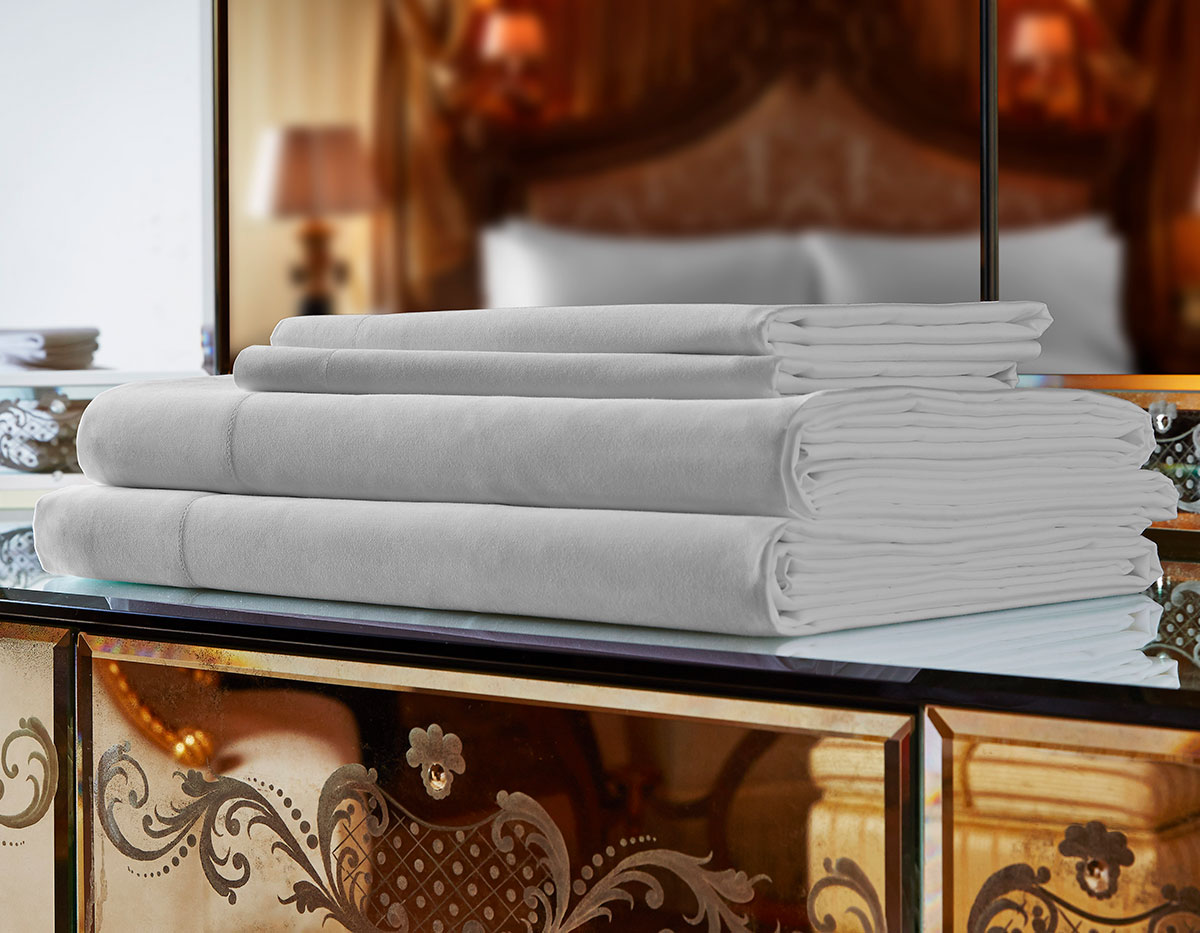 The Ritz-Carlton Hotel Shop - Washcloth - Luxury Hotel Bedding, Linens and  Home Decor