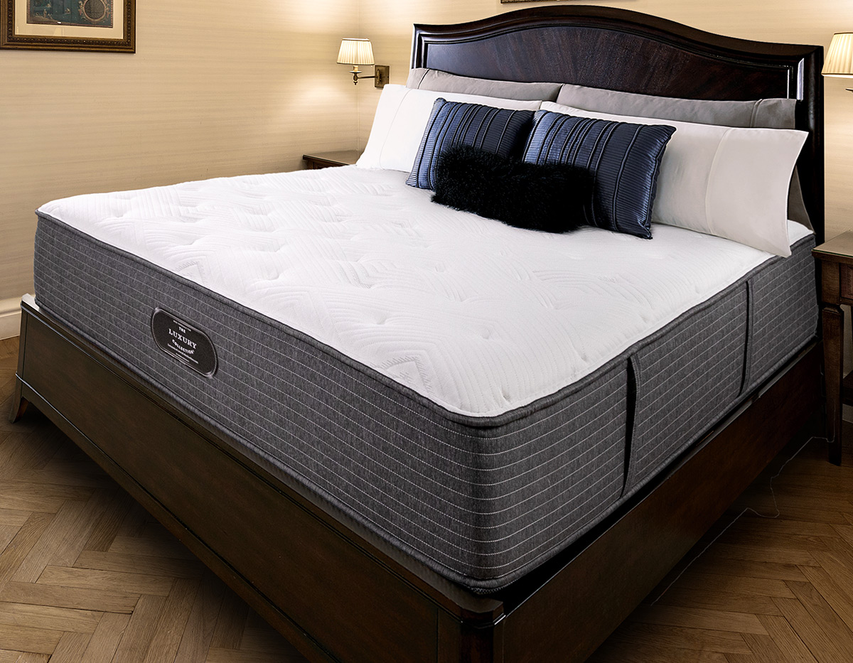 St. Regis Boutique Signature Bedding Set