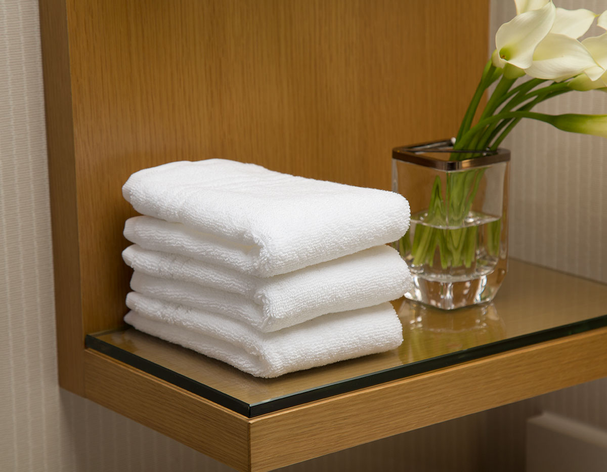 Fairfield by Marriott Towel Collection  Hotel Bath Linens, Bath Sheets,  Hand Towels and Washcloths